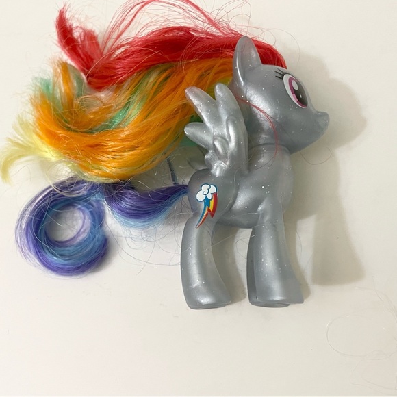 My Little Pony Rainbow Dash Pearlized Figure MLP Toy - Picture 8 of 13